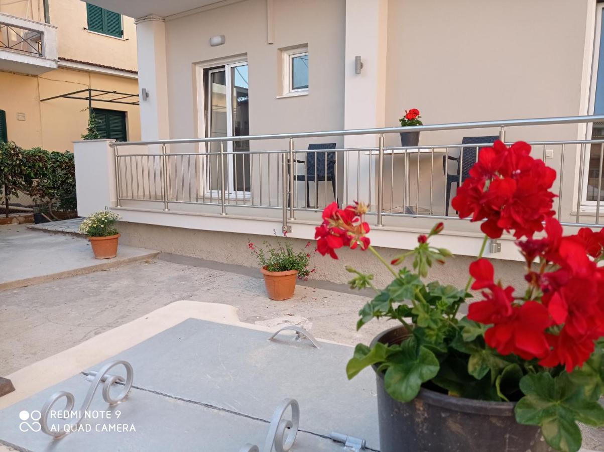Kelly Apartments Іпсос Екстер'єр фото
